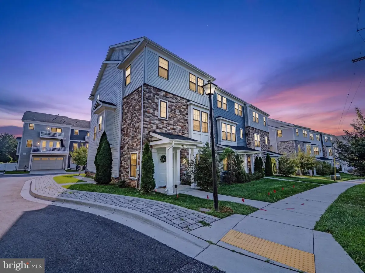 17217 Redland Rd, Rockville, MD 20855 - #1