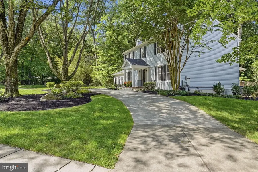 10804 Deborah Dr, Potomac, MD 20854 - #2