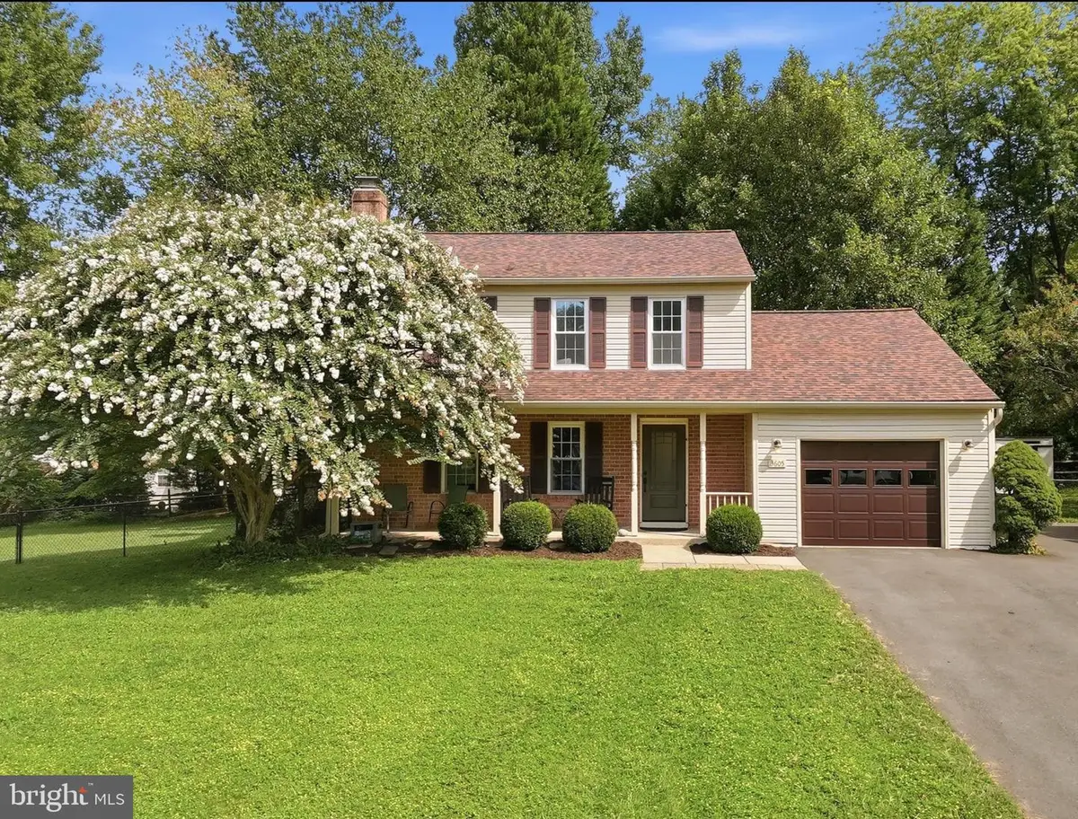 3605 Stoney Castle St, Olney, MD 20832 - #1