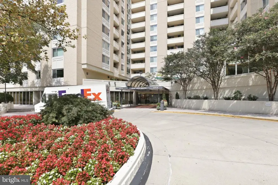 4601 N Park Ave #1120-v, Chevy Chase, MD 20815 - #2