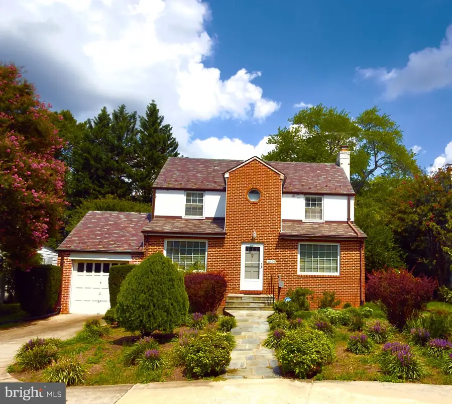 4629 River Rd, Bethesda, MD 20816 - #2