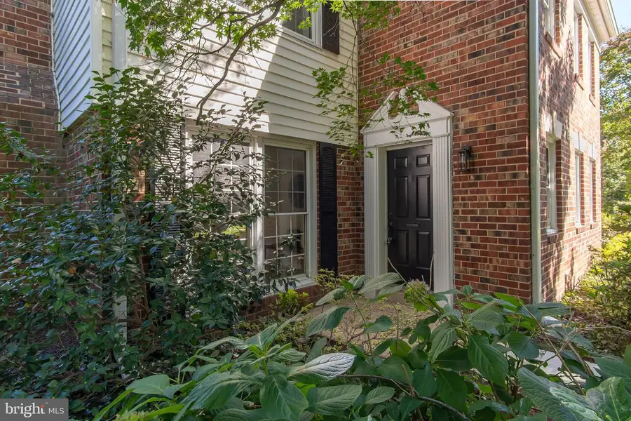 536 Azalea Dr #43-536, Rockville, MD 20850 - #2