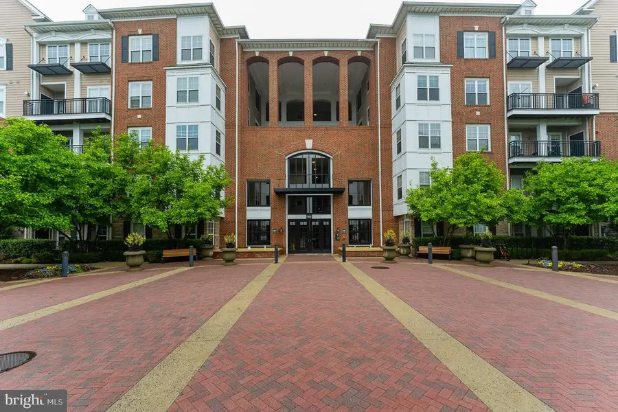 501 Hungerford Dr #144, Rockville, MD 20850 - #2