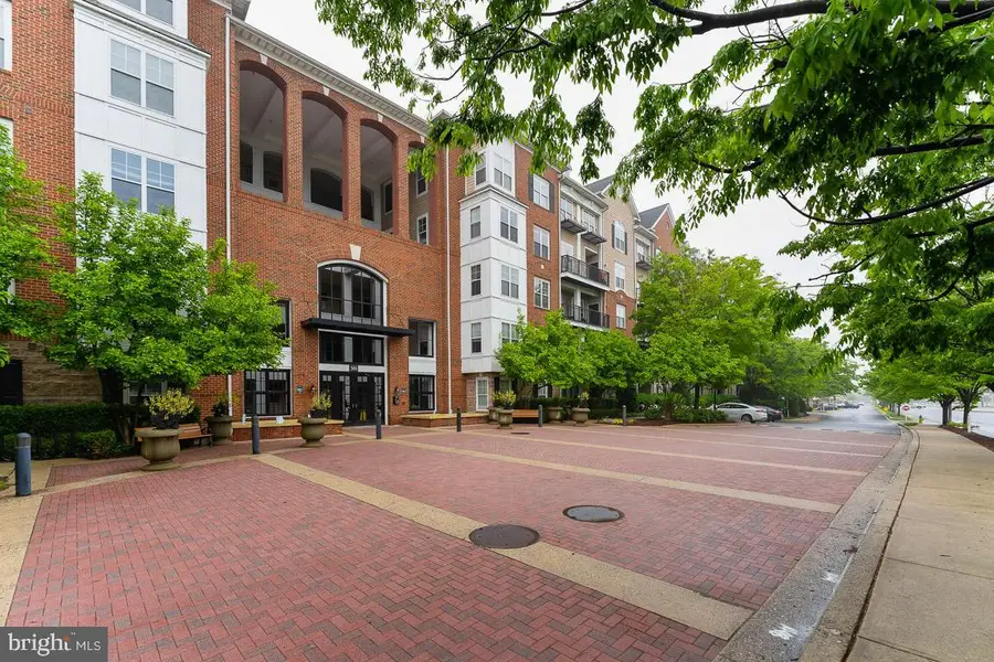 501 Hungerford Dr #144, Rockville, MD 20850 - #3