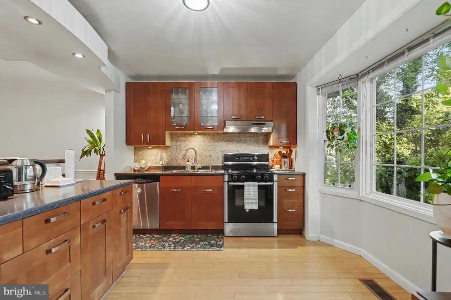 24 Goodport Ln, Gaithersburg, MD 20878 - #2
