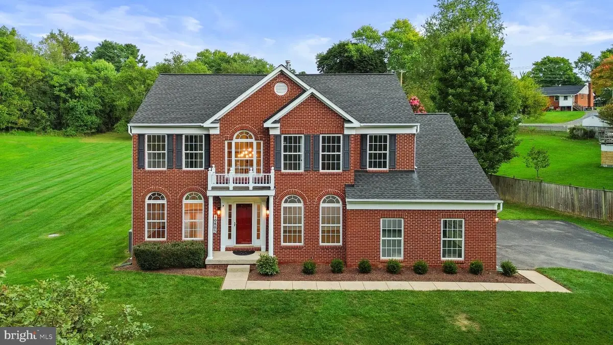 10805 Avonlea Ridge Pl, Damascus, MD 20872 - #1