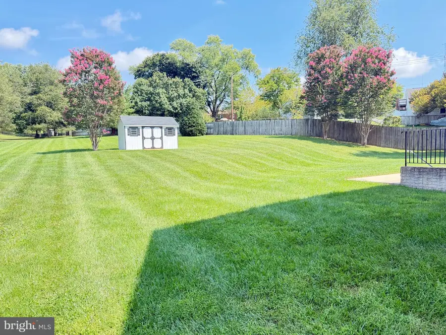 10805 Avonlea Ridge Pl, Damascus, MD 20872 - #2
