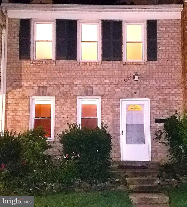 17 County Ct #15-9, GAITHERSBURG, MD 20878