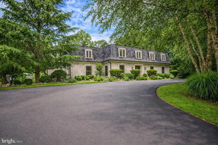 11501 Skipwith Ln, Potomac, MD 20854 - #2