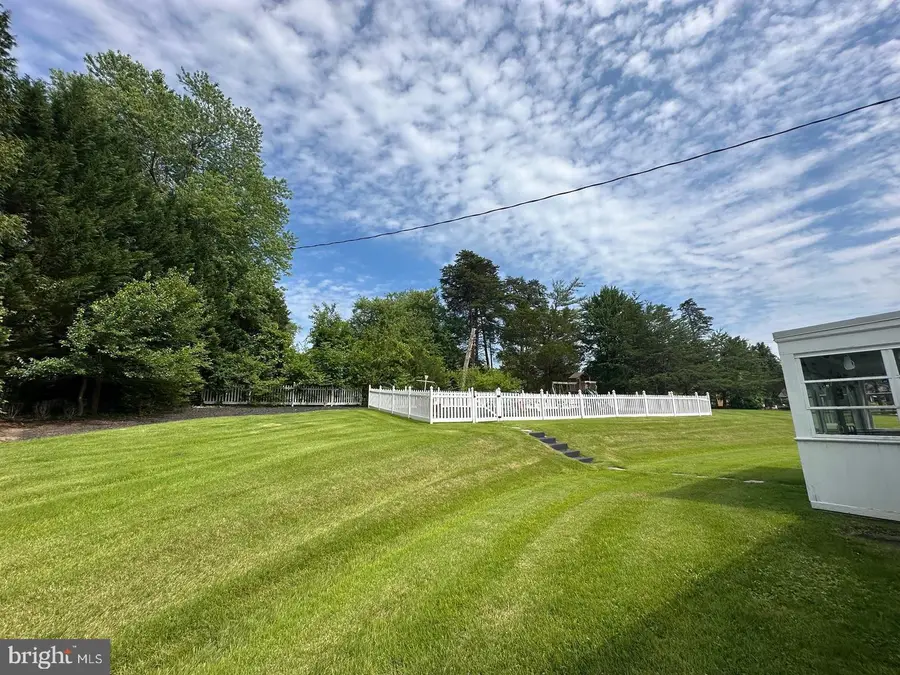 10001 Counselman Rd, Potomac, MD 20854 - #3