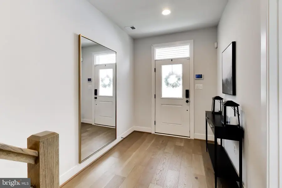 5130 Longstone Way, Rockville, MD 20852 - #3