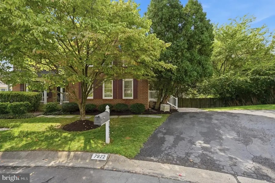 7922 Jensen Pl, Bethesda, MD 20817 - #2