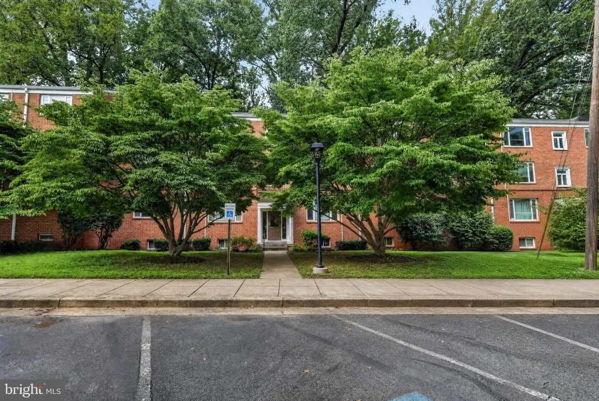 10406 Montrose Ave #10406, Bethesda, MD 20814 - #1
