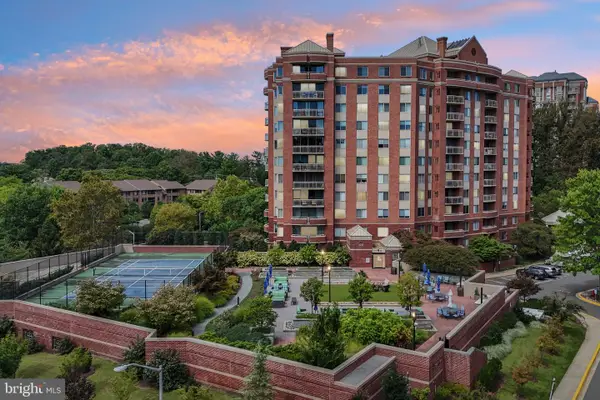 5802 Nicholson Ln #2-201, ROCKVILLE, MD 20852