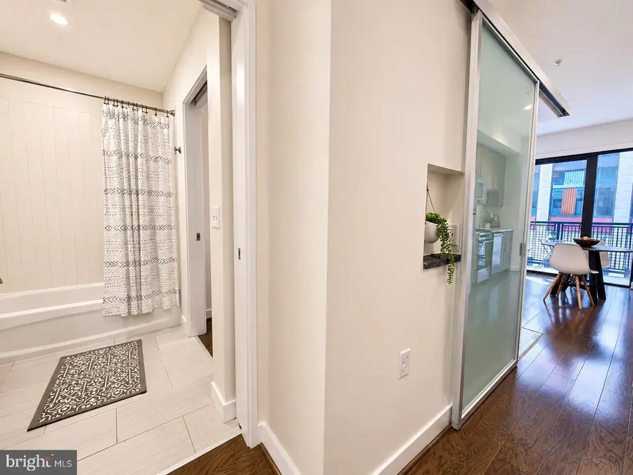 1320 Fenwick Ln #606, Silver Spring, MD 20910 - #2