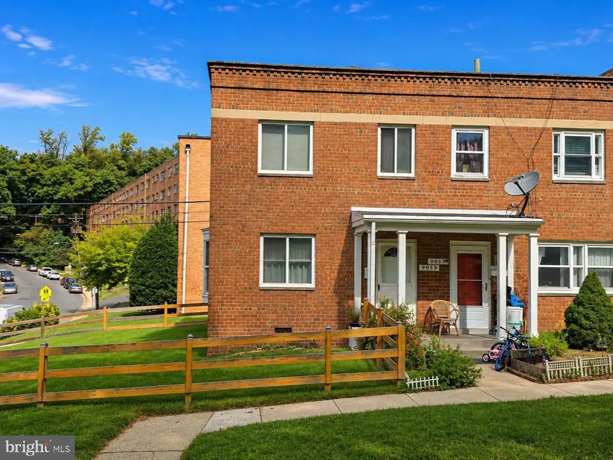 9059 Manchester Rd #9059, Silver Spring, MD 20901 - #1