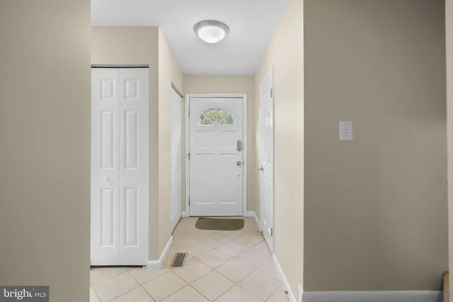 11523 Summer Oak Dr, Germantown, MD 20874 - #3
