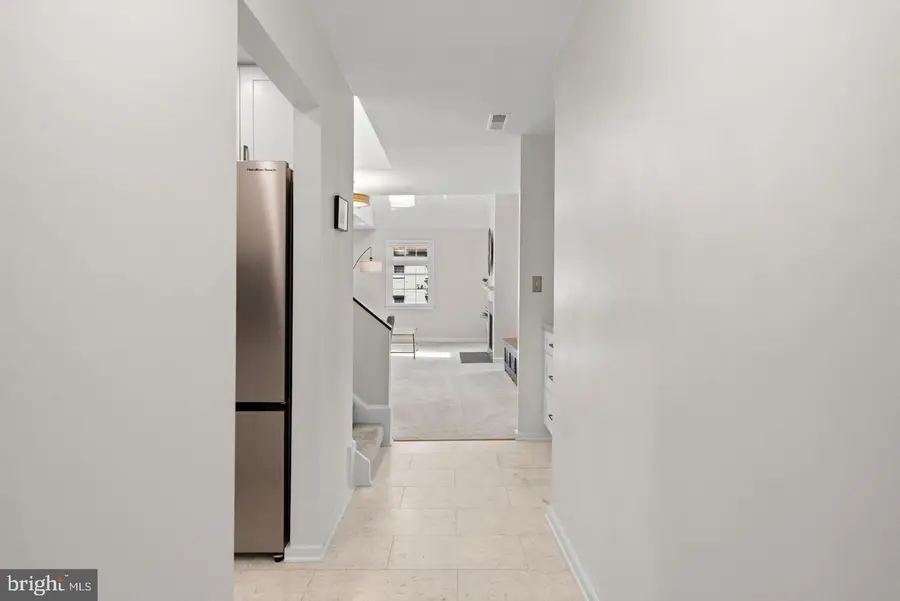 2232 Washington Ave #202, Silver Spring, MD 20910 - #3