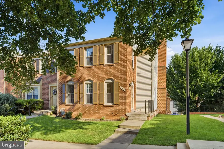 19 Shagbark Ct, Rockville, MD 20852 - #2