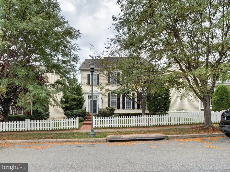 12107 Magnolia Park Pl, Clarksburg, MD 20871 - #2
