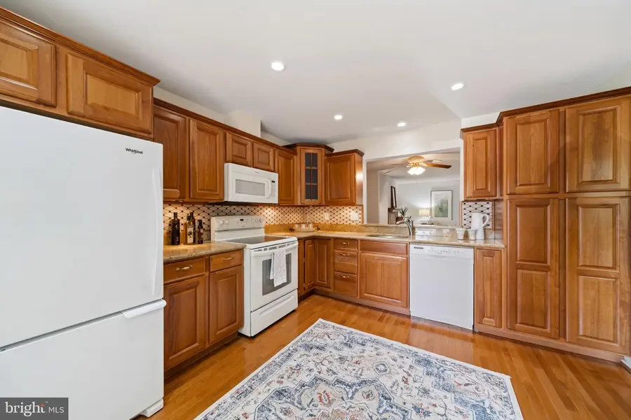 20567 Summersong Ln, Germantown, MD 20874 - #3