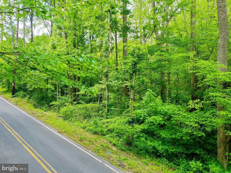 18900 Mink Hollow Rd, Highland, MD 20777 - #2