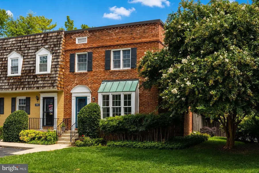 6701 Kenwood Forest Ln #51, Chevy Chase, MD 20815 - #2