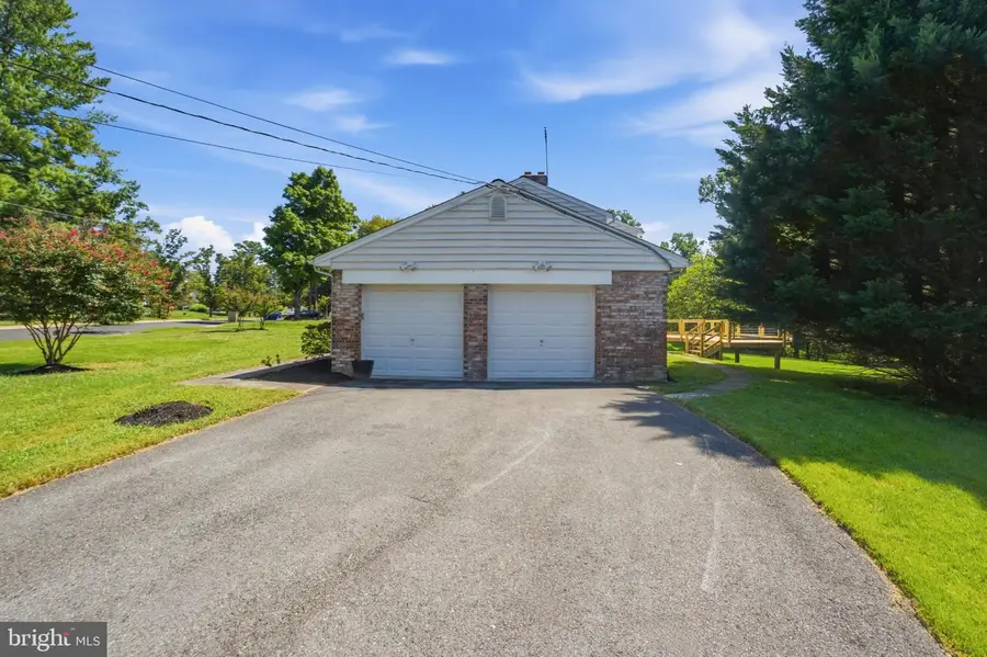 2400 E Gate Dr, Silver Spring, MD 20906 - #3