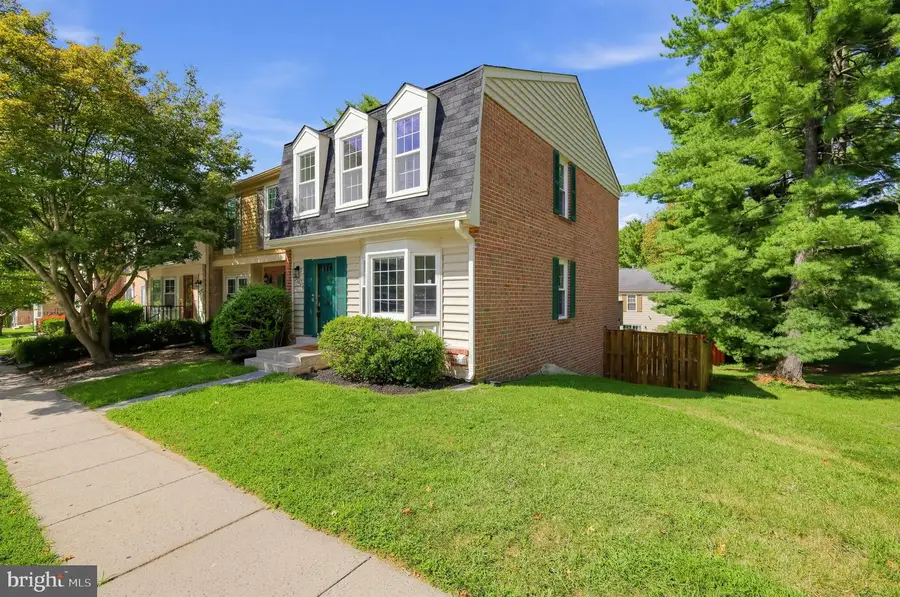 9901 Maple Leaf Dr, Gaithersburg, MD 20886 - #2