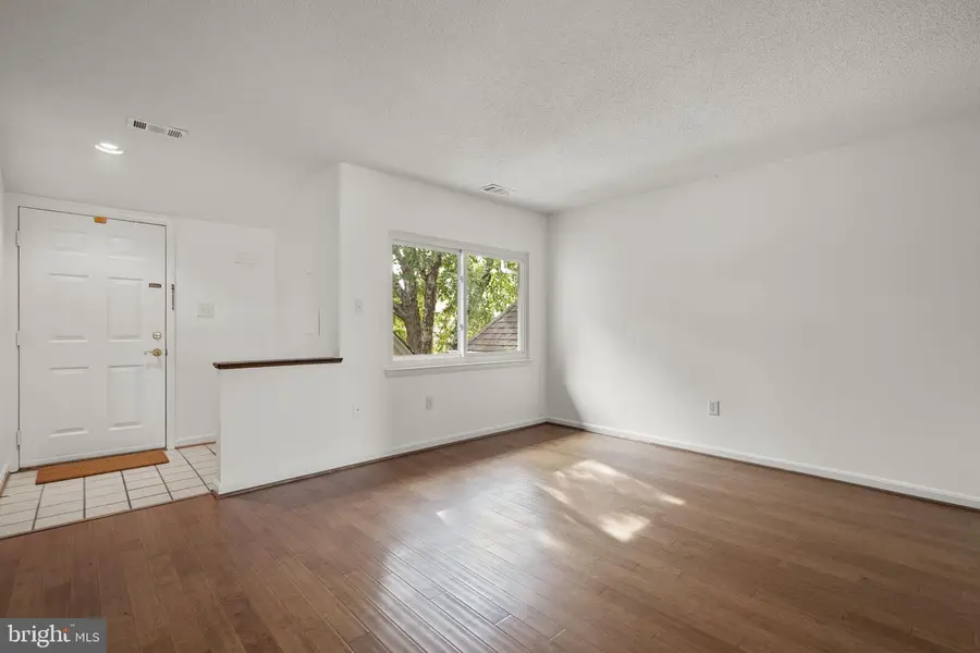 18148 Windsor Hill Dr #202b, Olney, MD 20832 - #3