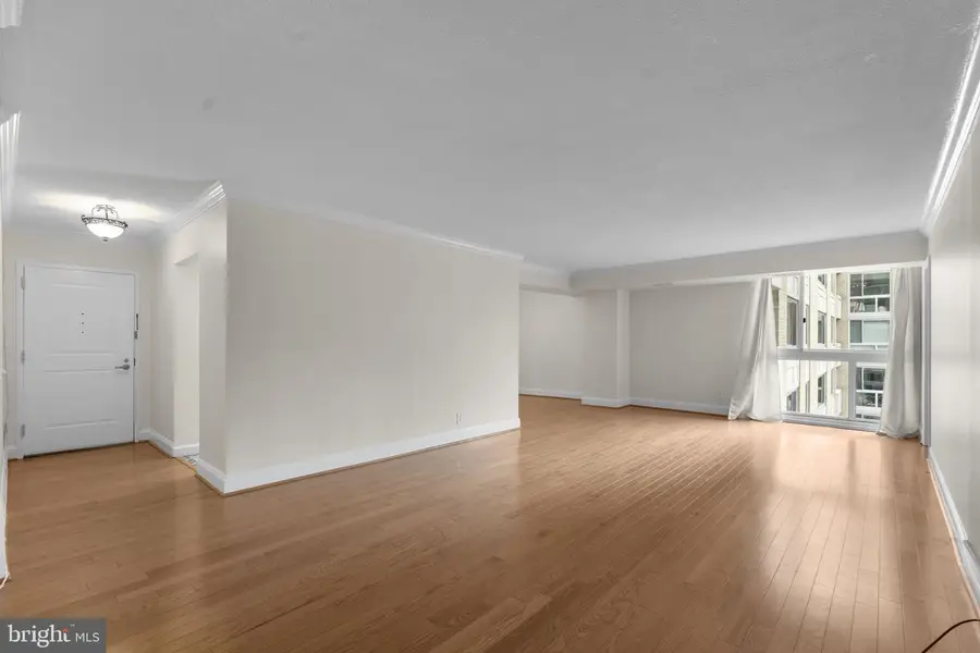 4601 N Park Ave #613, Chevy Chase, MD 20815 - #3