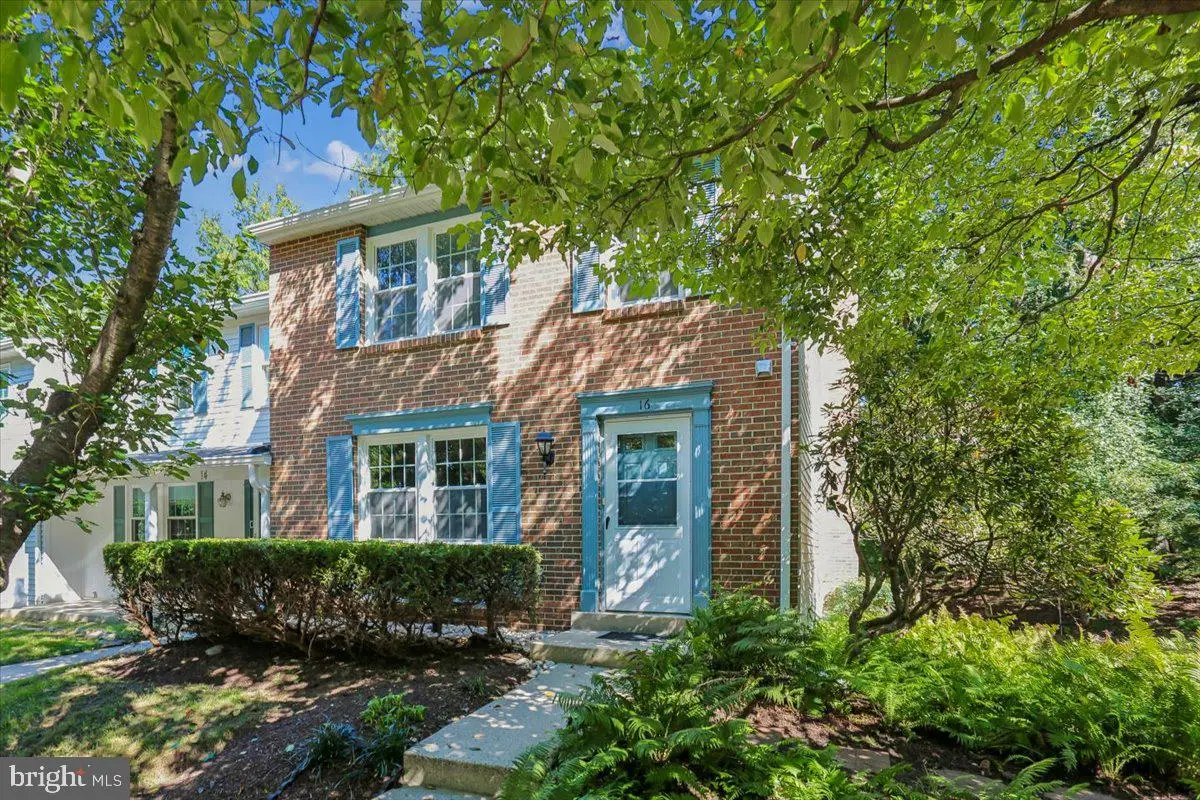 16 Turtle Dove Ct, Gaithersburg, MD 20879 - #1