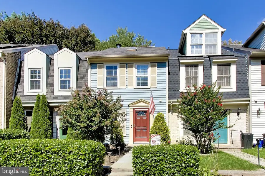 9507 Dunbrook Ct, Montgomery Village, MD 20886 - #2