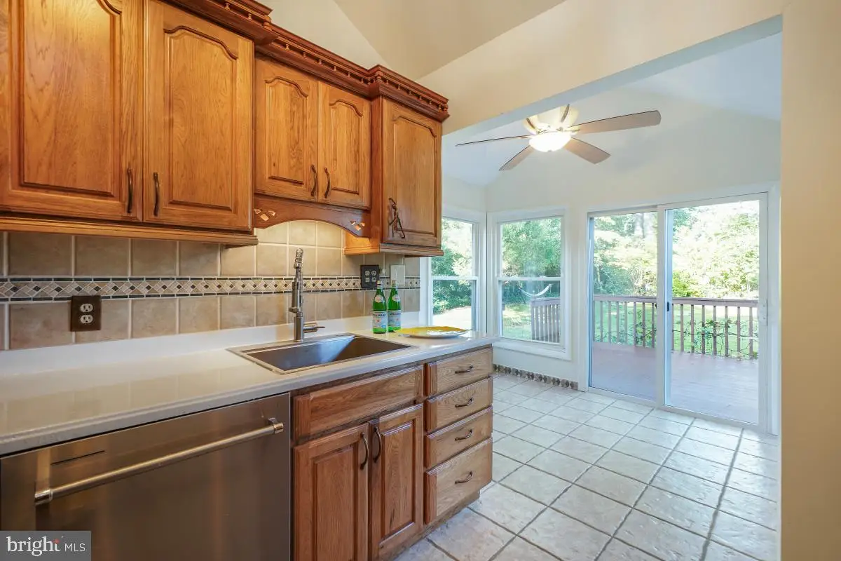 1224 Simmons Dr, Rockville, MD 20851 - #1