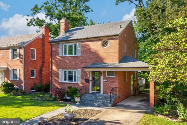 1110 Holton Ln, TAKOMA PARK, MD 20912