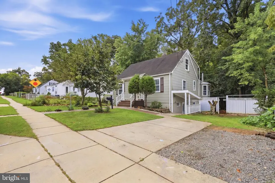 2812 Lindell St, Silver Spring, MD 20902 - #2
