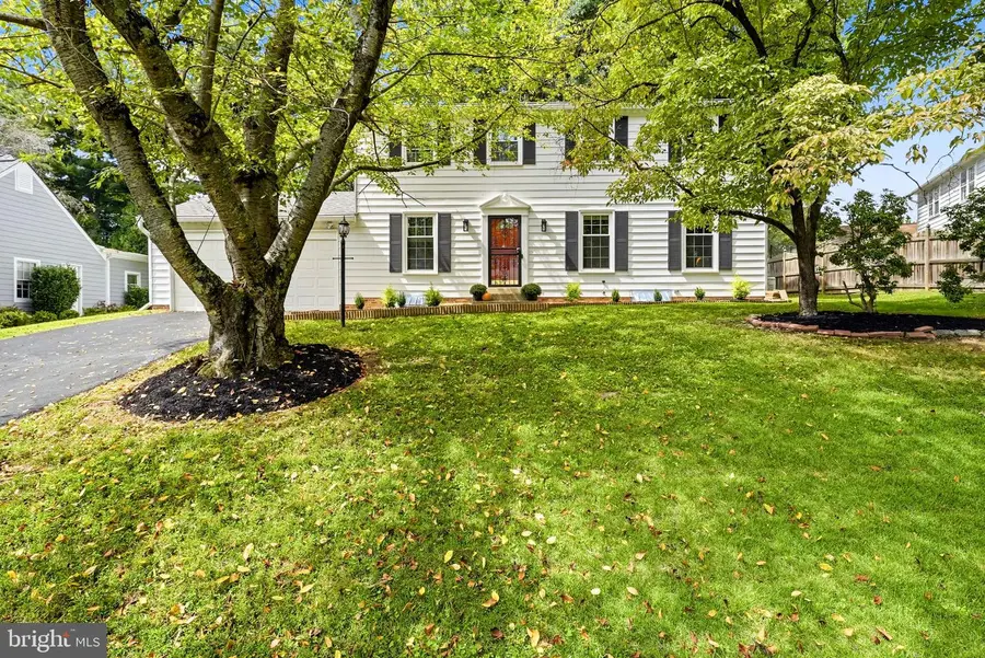 11504 Bedfordshire Ave, Potomac, MD 20854 - #2