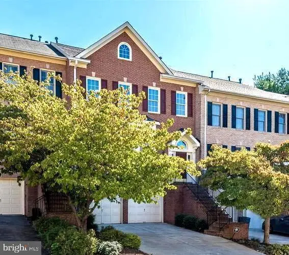 11405 Cedar Ridge Dr, POTOMAC, MD 20854