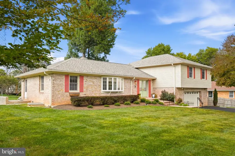 17616 Prince David Dr, Olney, MD 20832 - #2