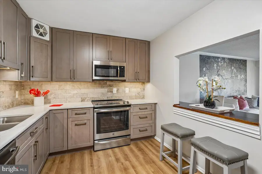 15101 Interlachen Dr #1, Silver Spring, MD 20906 - #3