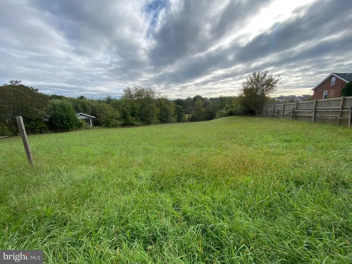 23909 Clarksburg Rd, Clarksburg, MD 20871 - #1