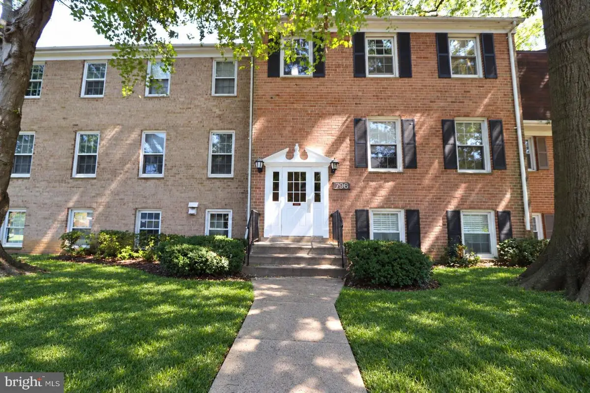 796 Quince Orchard Blvd #101, Gaithersburg, MD 20878 - #1