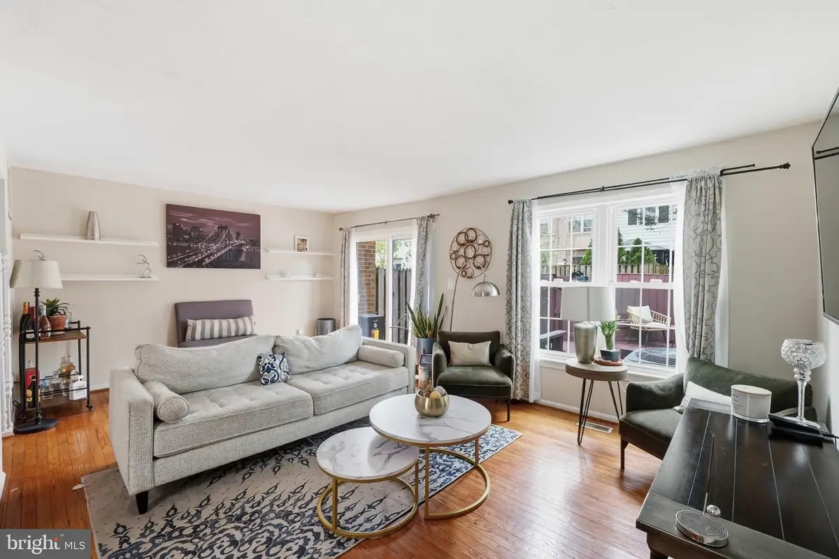 20107 Torrey Pond Pl, Gaithersburg, MD 20886 - #1