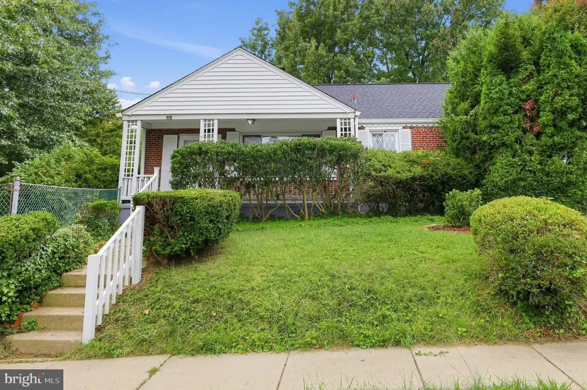 2400 Eugene St, Silver Spring, MD 20902 - #1