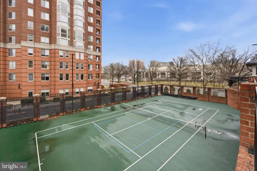 5809 Nicholson Ln #110, North Bethesda, MD 20852 - #2
