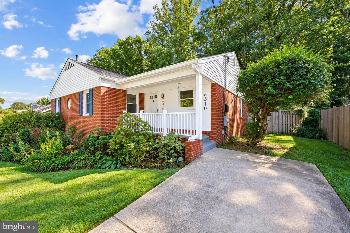 6310 Tulsa Ln, Bethesda, MD 20817 - #1
