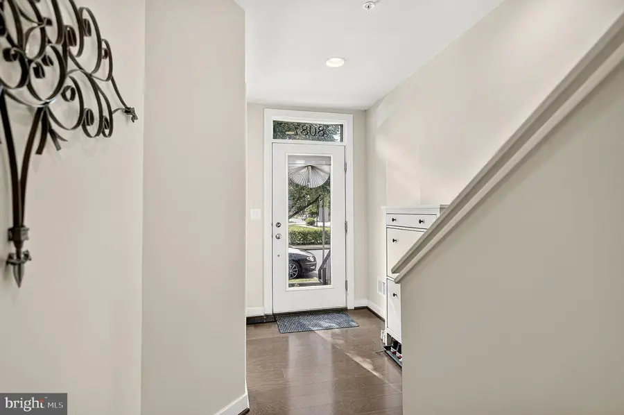 8087 Red Hook St, Rockville, MD 20855 - #3