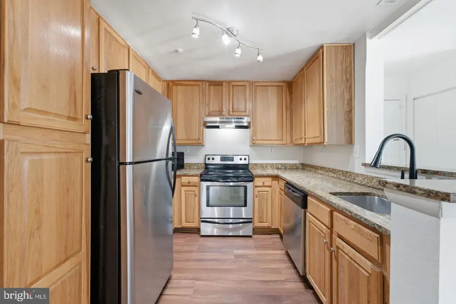18529 Boysenberry #303, Montgomery Village, MD 20879 - #3