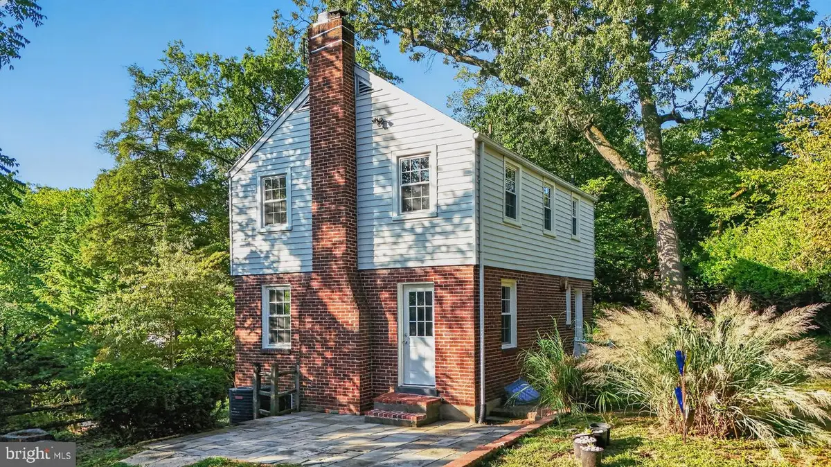 908 Glaizewood Ct, Takoma Park, MD 20912 - #1