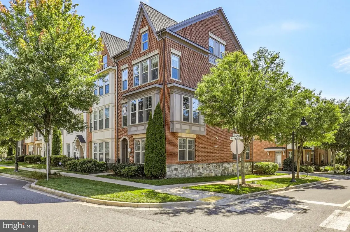 701 Hendrix Ave, Gaithersburg, MD 20878 - #1